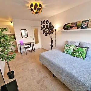 Gregbnb - Design 25m2 - Ascenseur - Wifi - 10min Gare , Toulon France